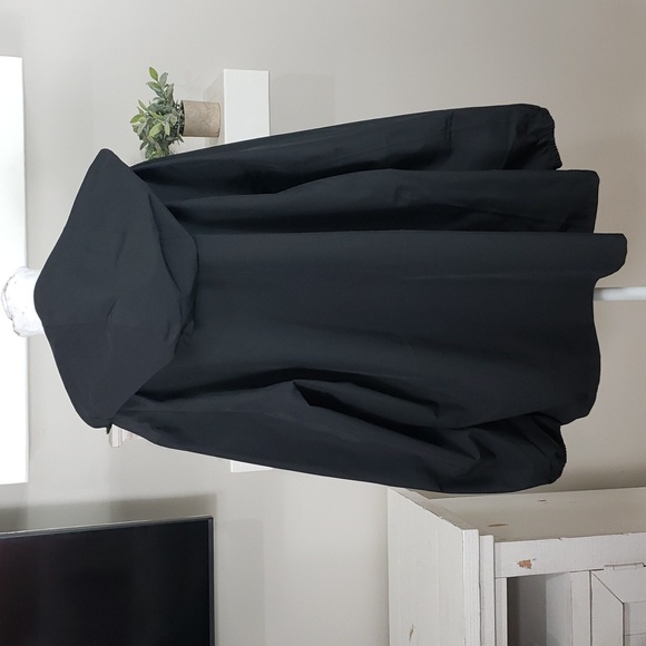 Lands' End Hooded Black Rain Jacket - Picture 8 of 15